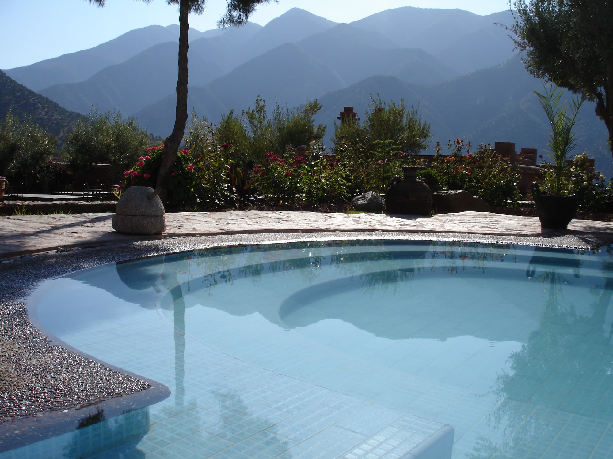 Auberge Chez Momo II, Pool