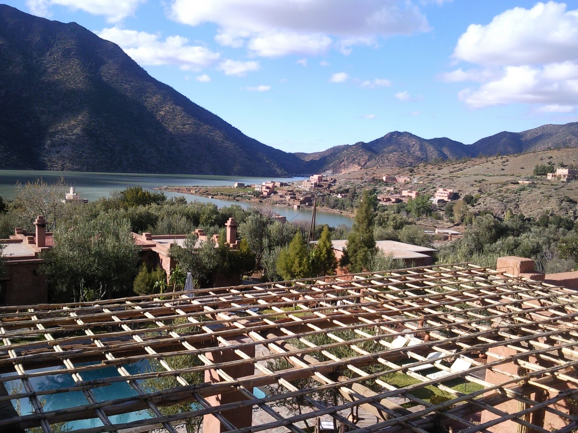 Auberge Chez Momo II, Terrace