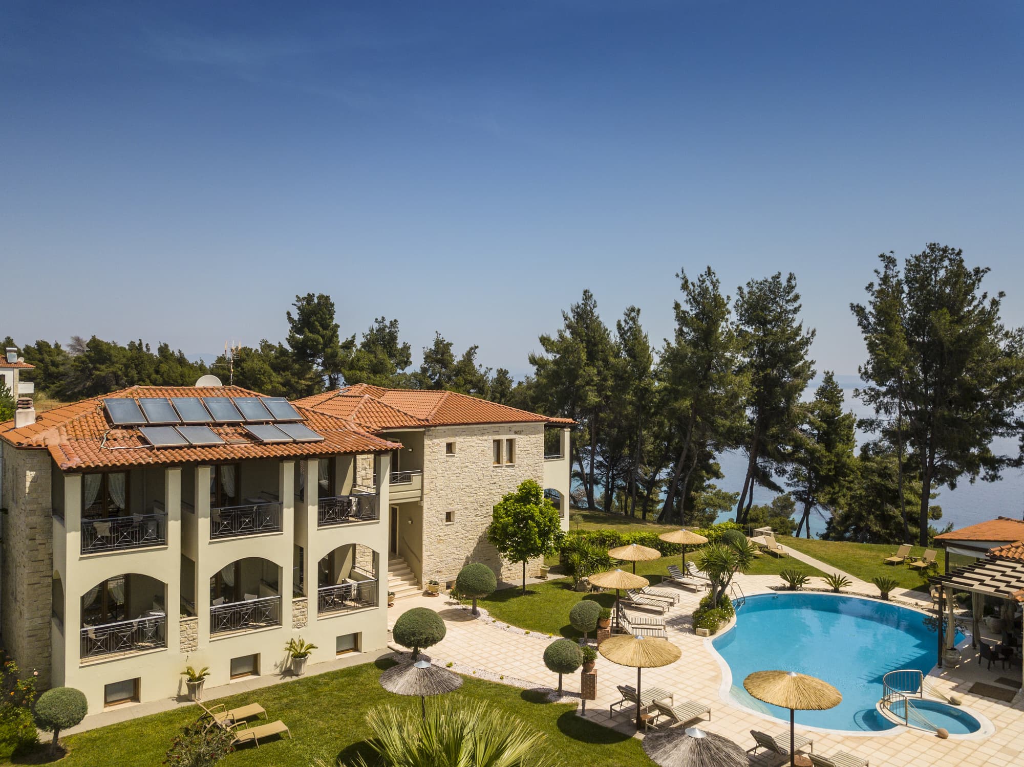 Country Inn, General view