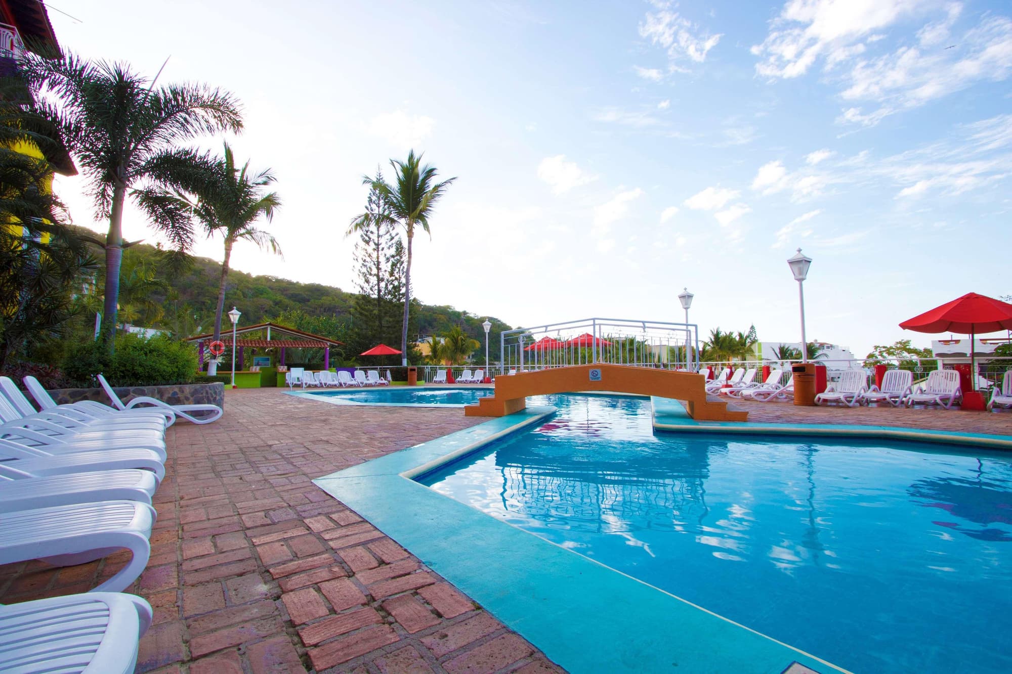 Decameron Los Cocos Guayabitos Ramada All Inclus, Pool