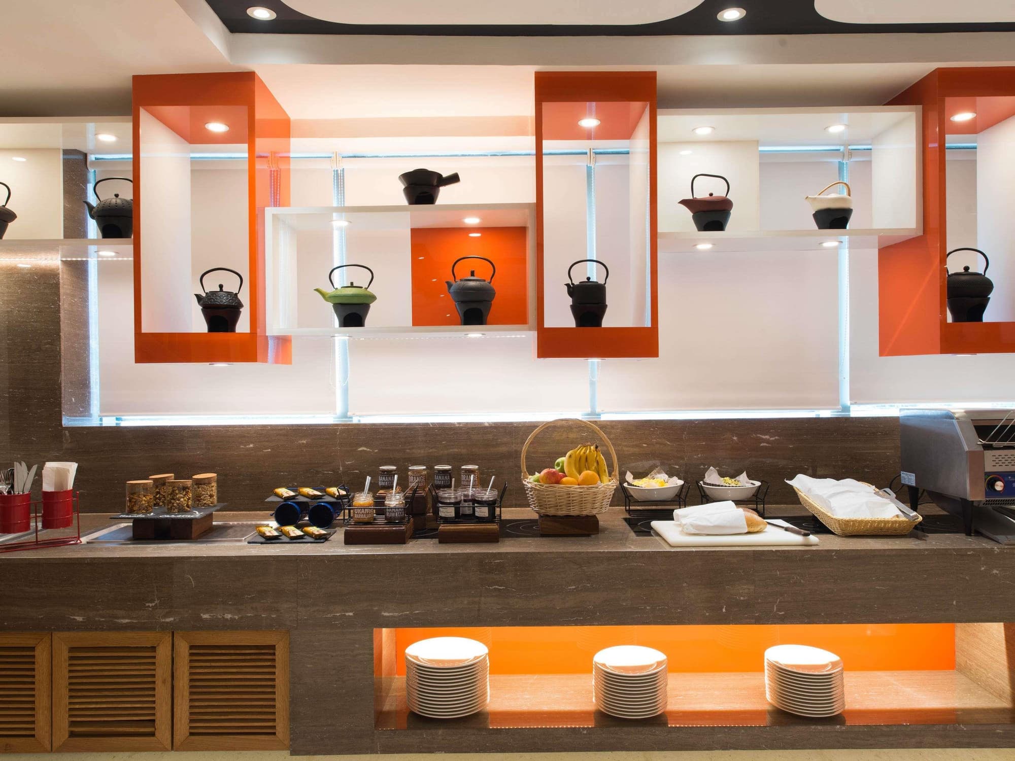 ibis New Delhi Aerocity, General view