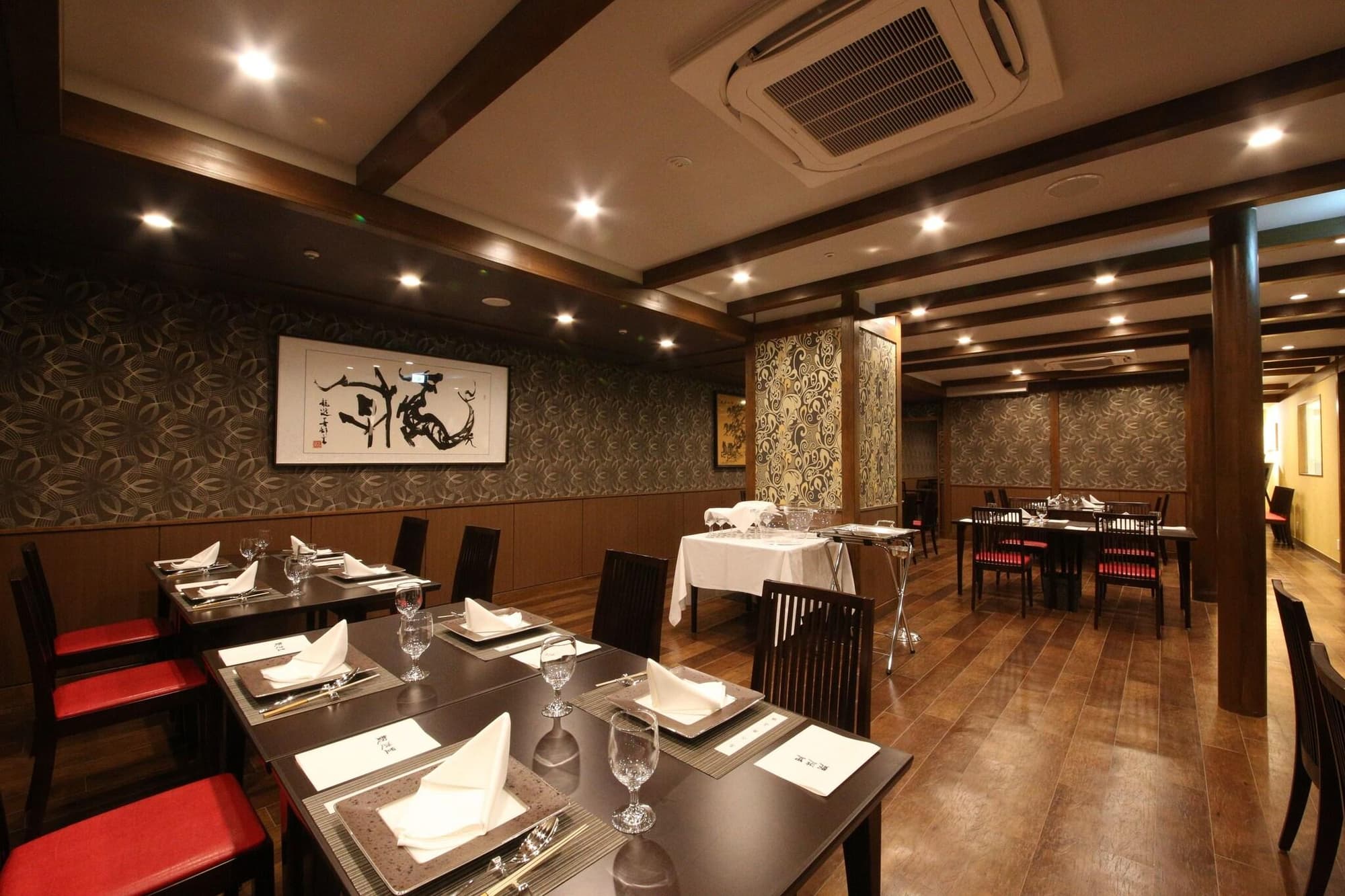 Suimeikan, Restaurant