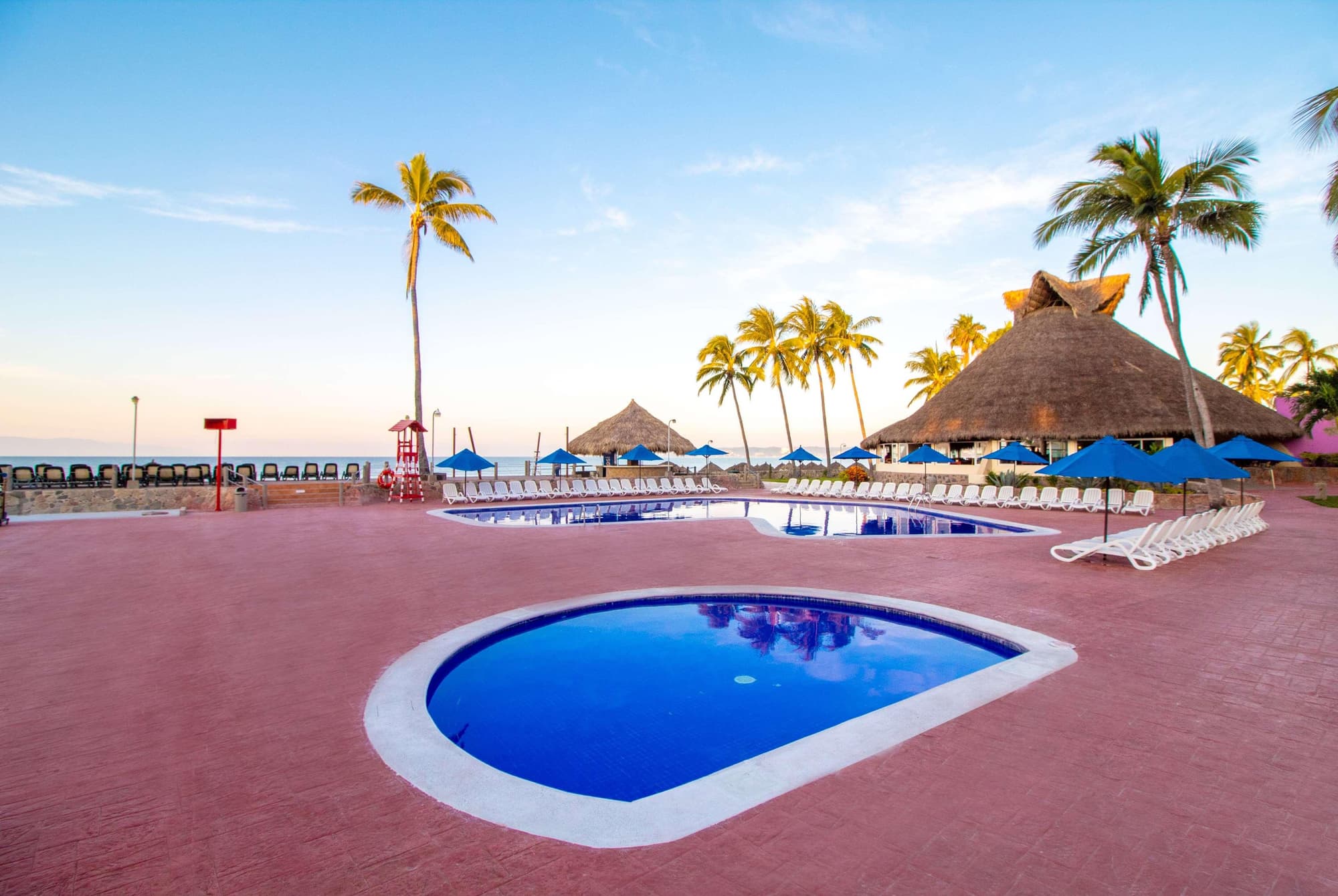 Grand Decameron ComplexBucerias Trademark All-Incl, Pool