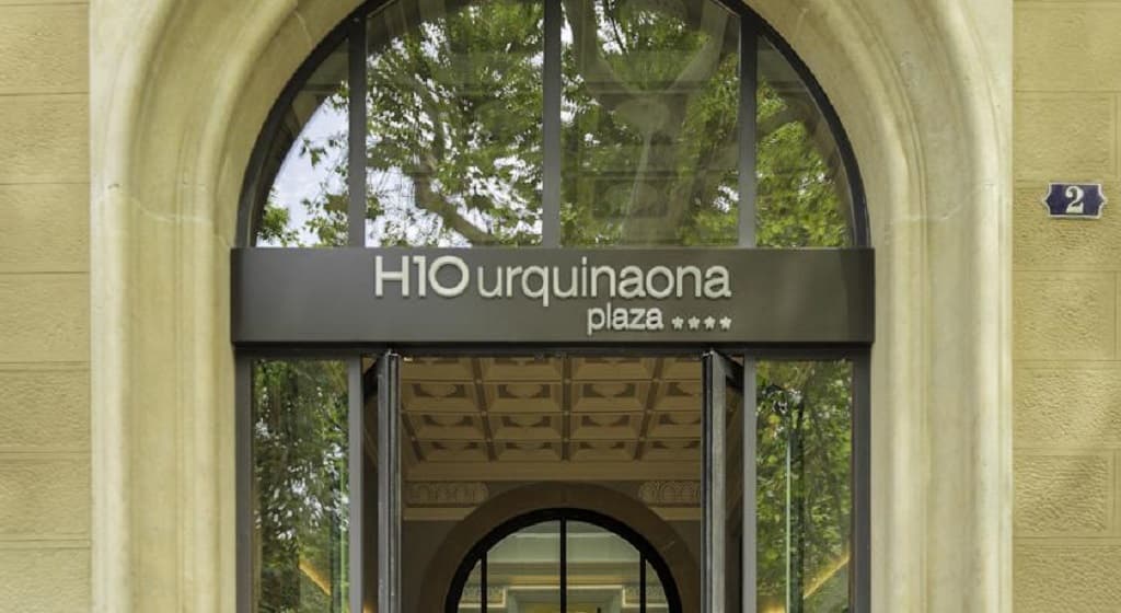 H10 Urquinaona Plaza, General view