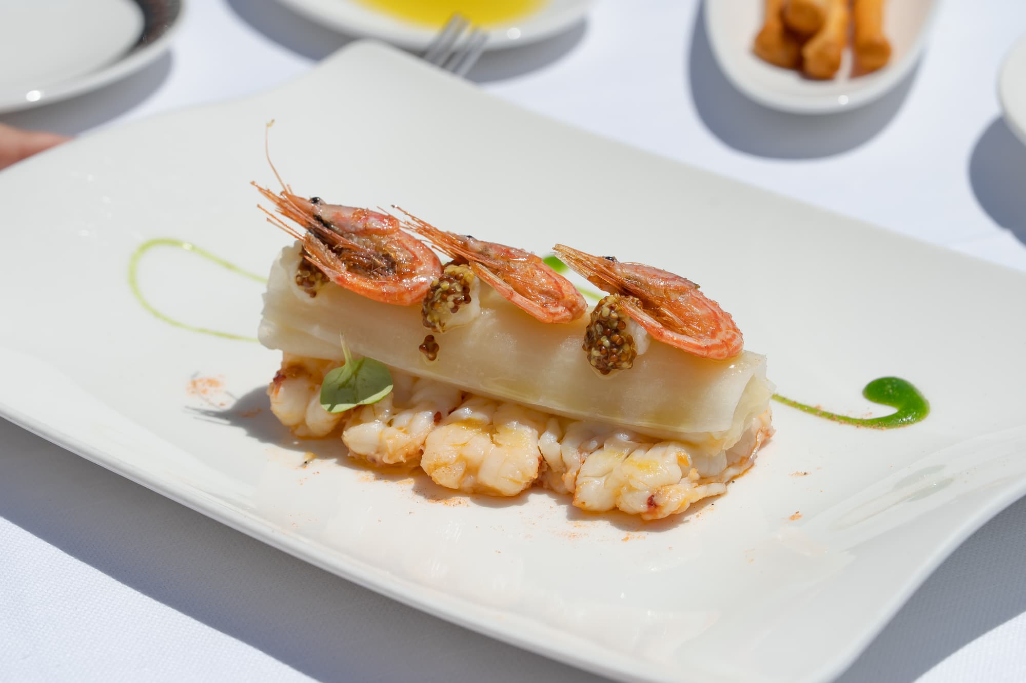 Mary Hotel, Restaurant