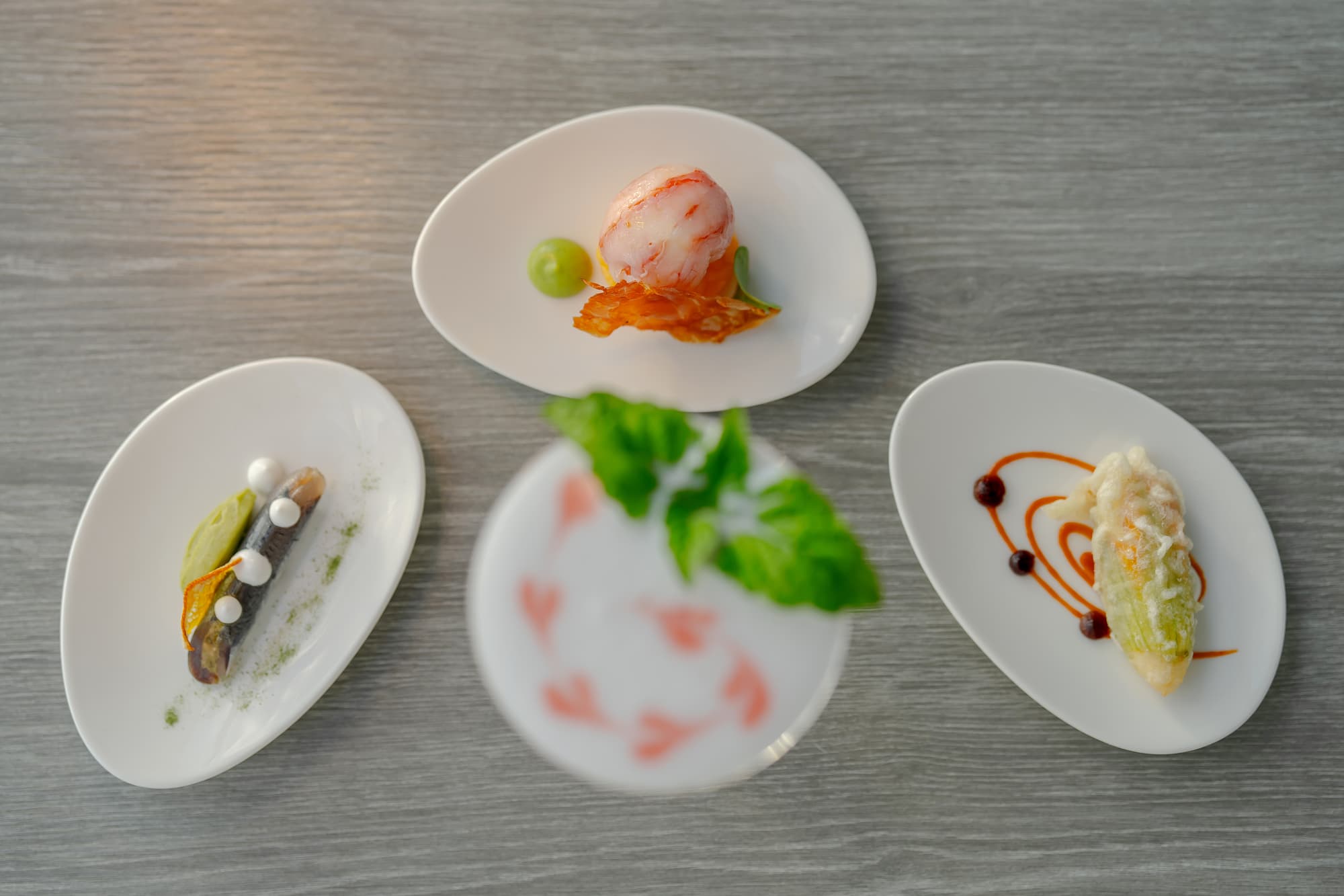 Mary Hotel, Restaurant