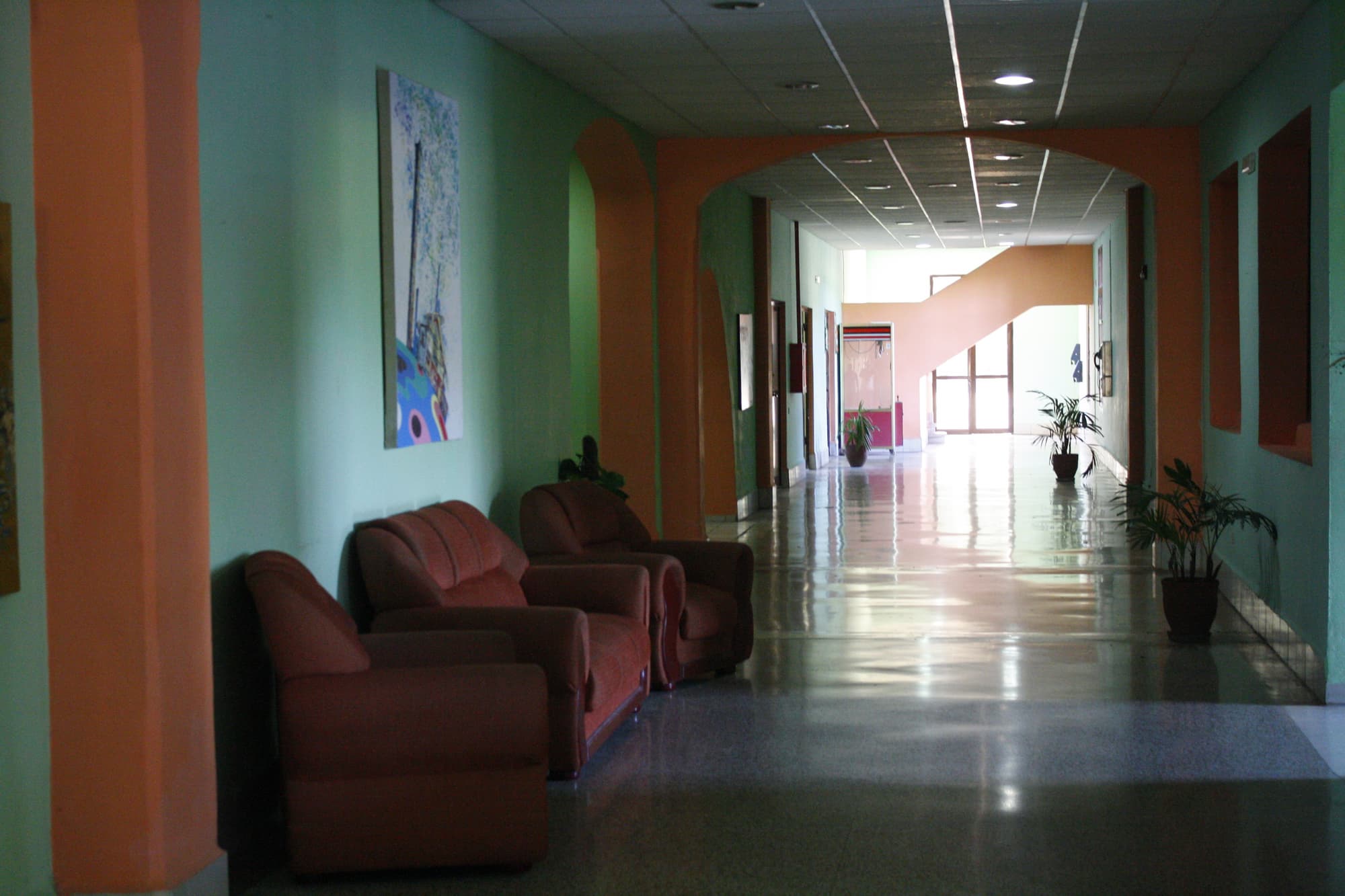 San Alejandro, Lobby