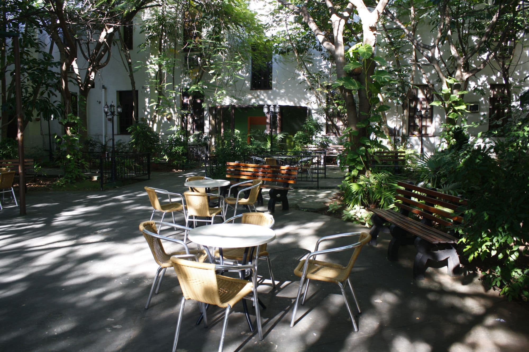 San Alejandro, Terrace