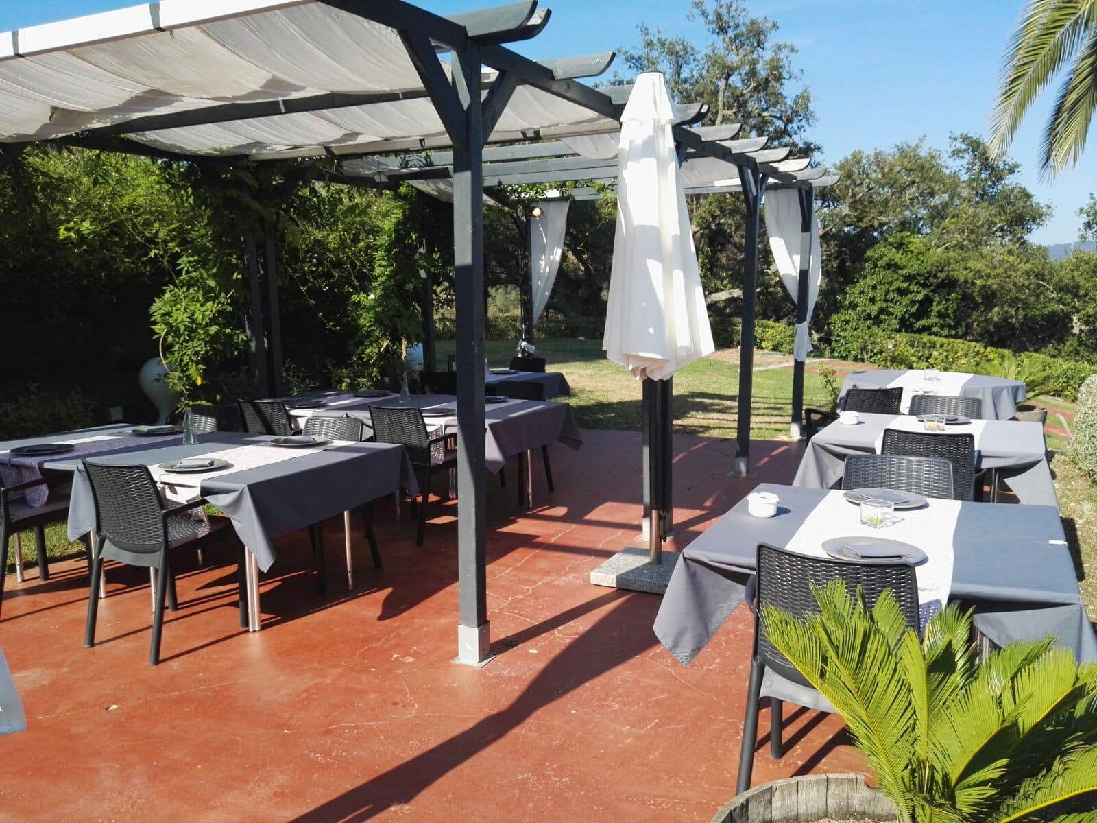 Sant Pere Del Bosc, Terrace