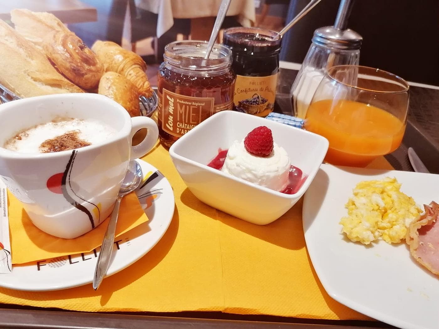 Hotel Restaurant Le Printemps, Room