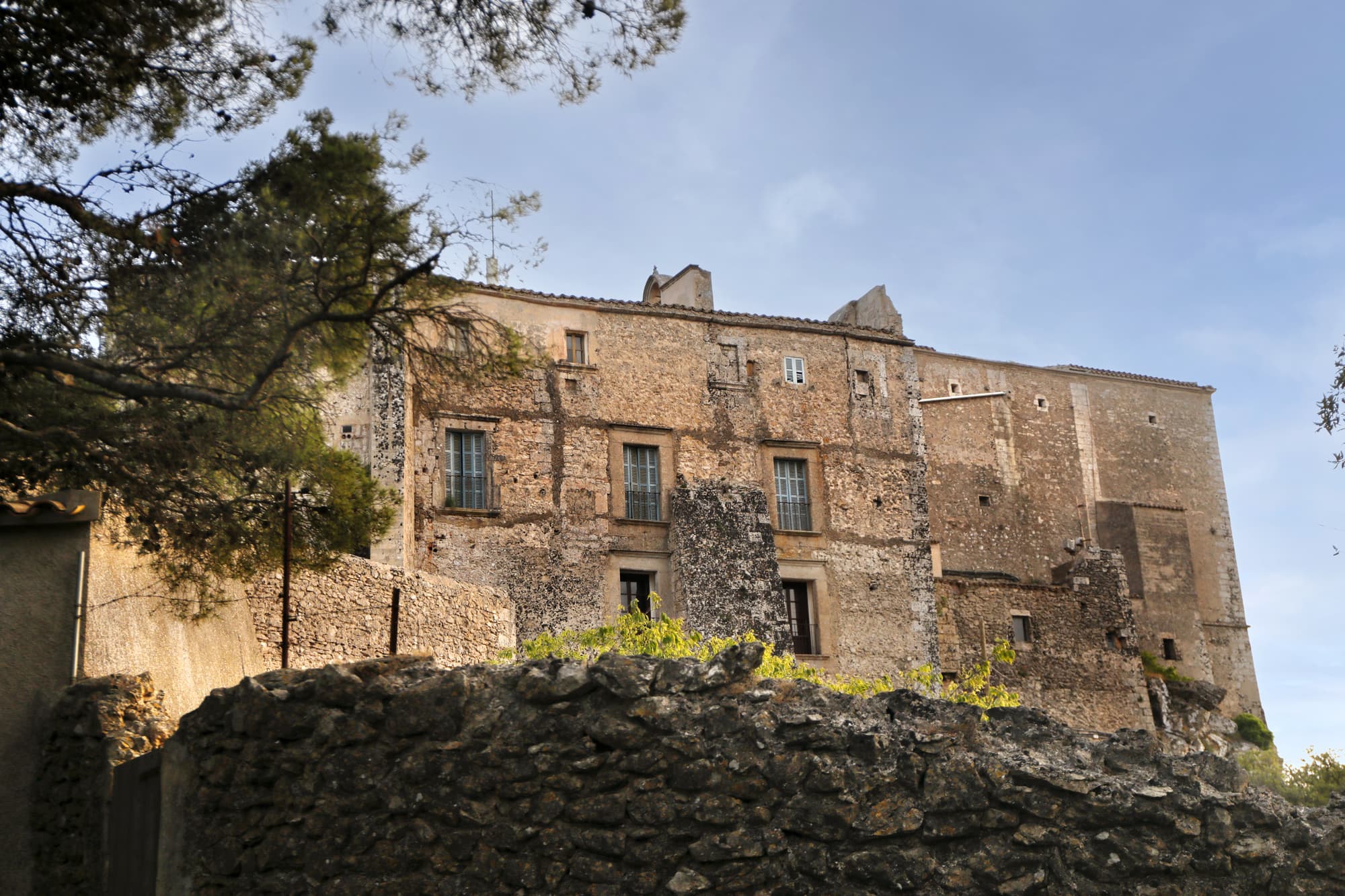 Petit Hotel Hostatgeria Sant Salvador, General view