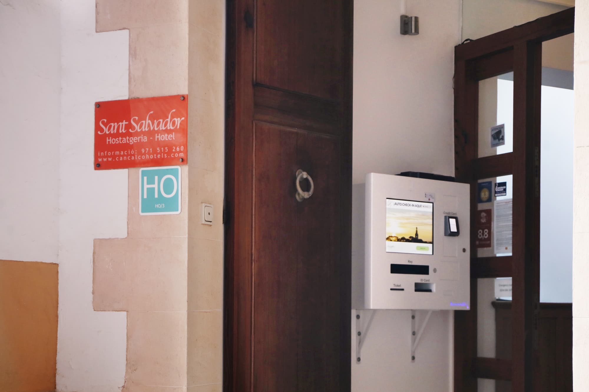 Petit Hotel Hostatgeria Sant Salvador, Lobby