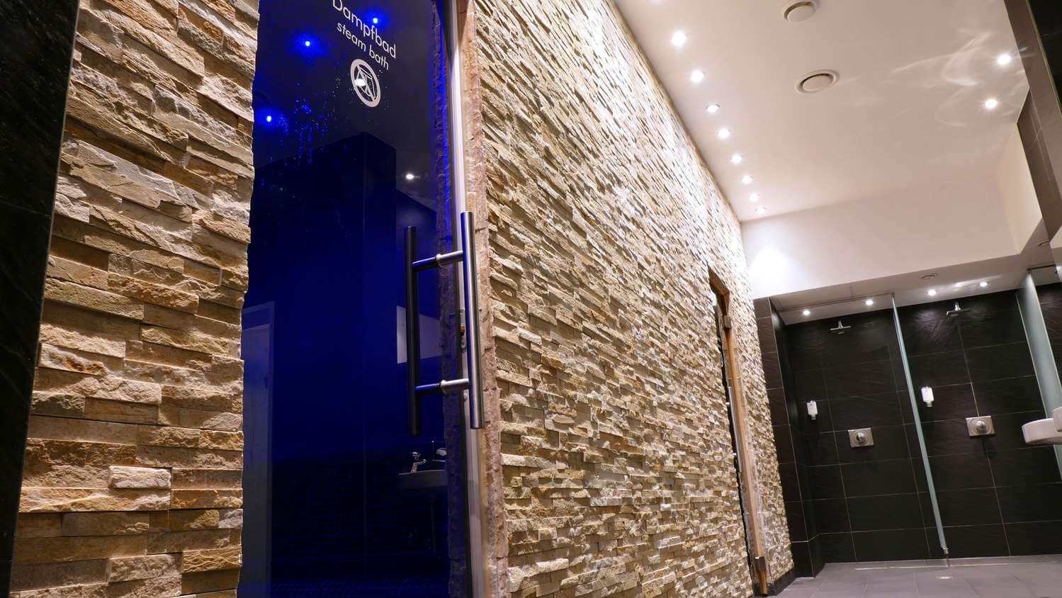 Best Western Premier Central Hotel Leonhard, Pool