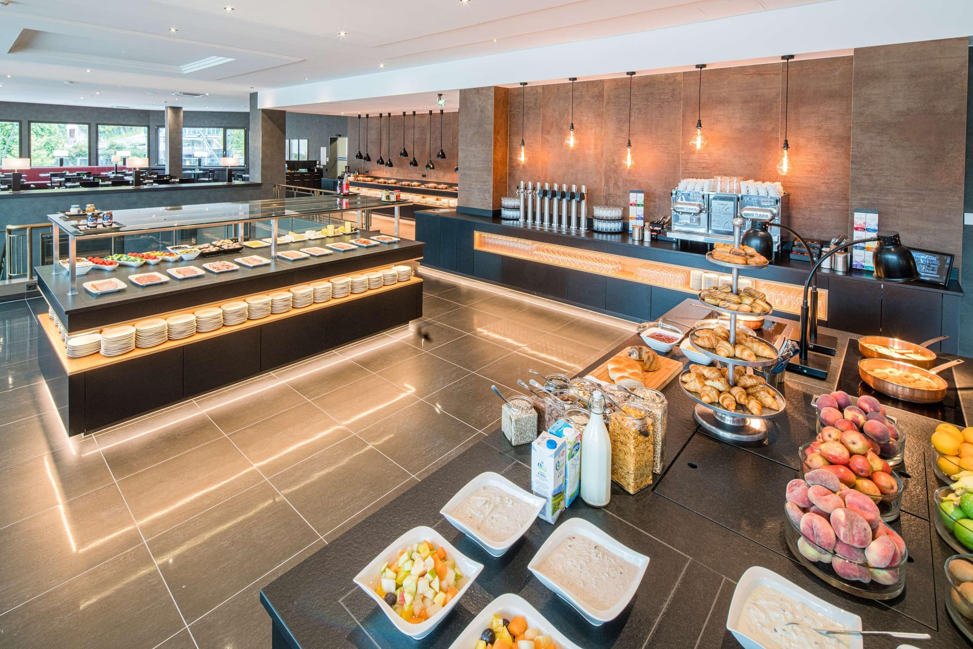 Best Western Premier Central Hotel Leonhard, Restaurant