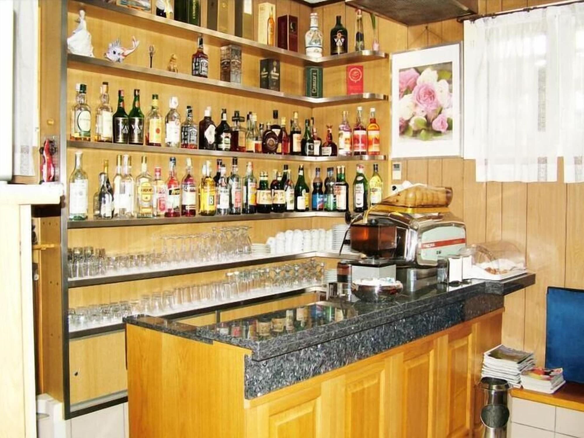 Hotel Tuscolano, Bar