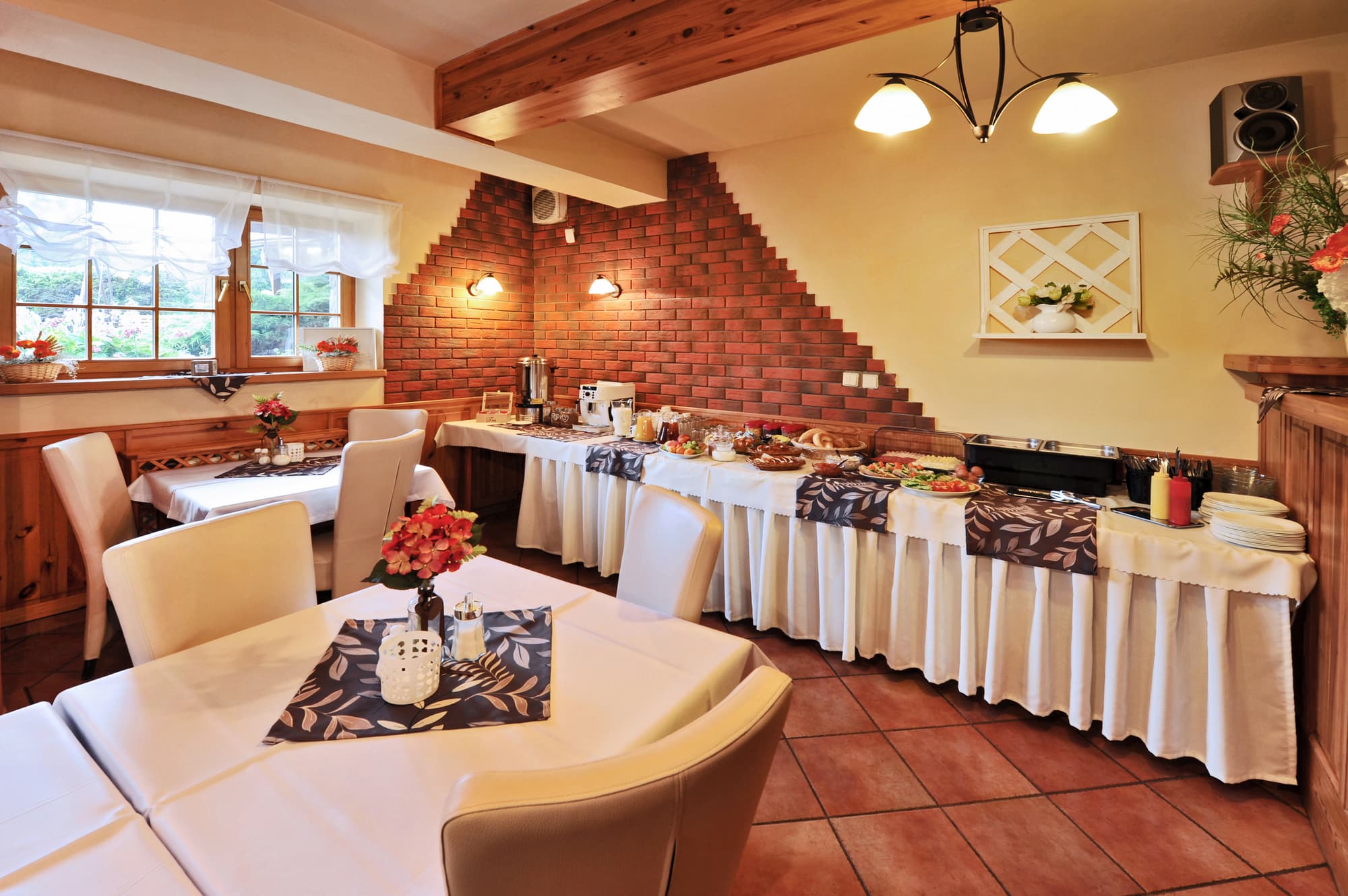 Aplend Resort Beatrice, Restaurant