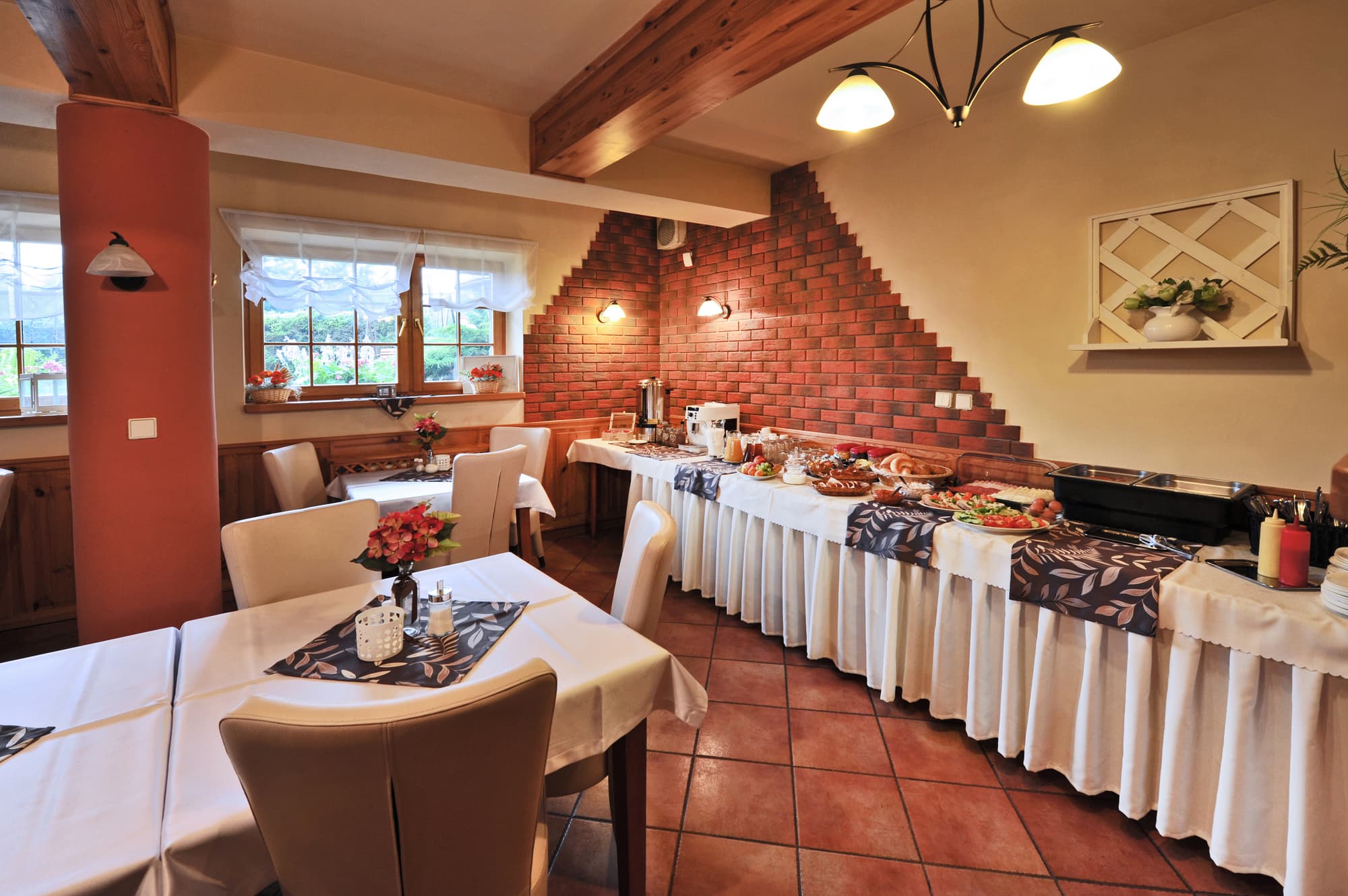 Aplend Resort Beatrice, Restaurant