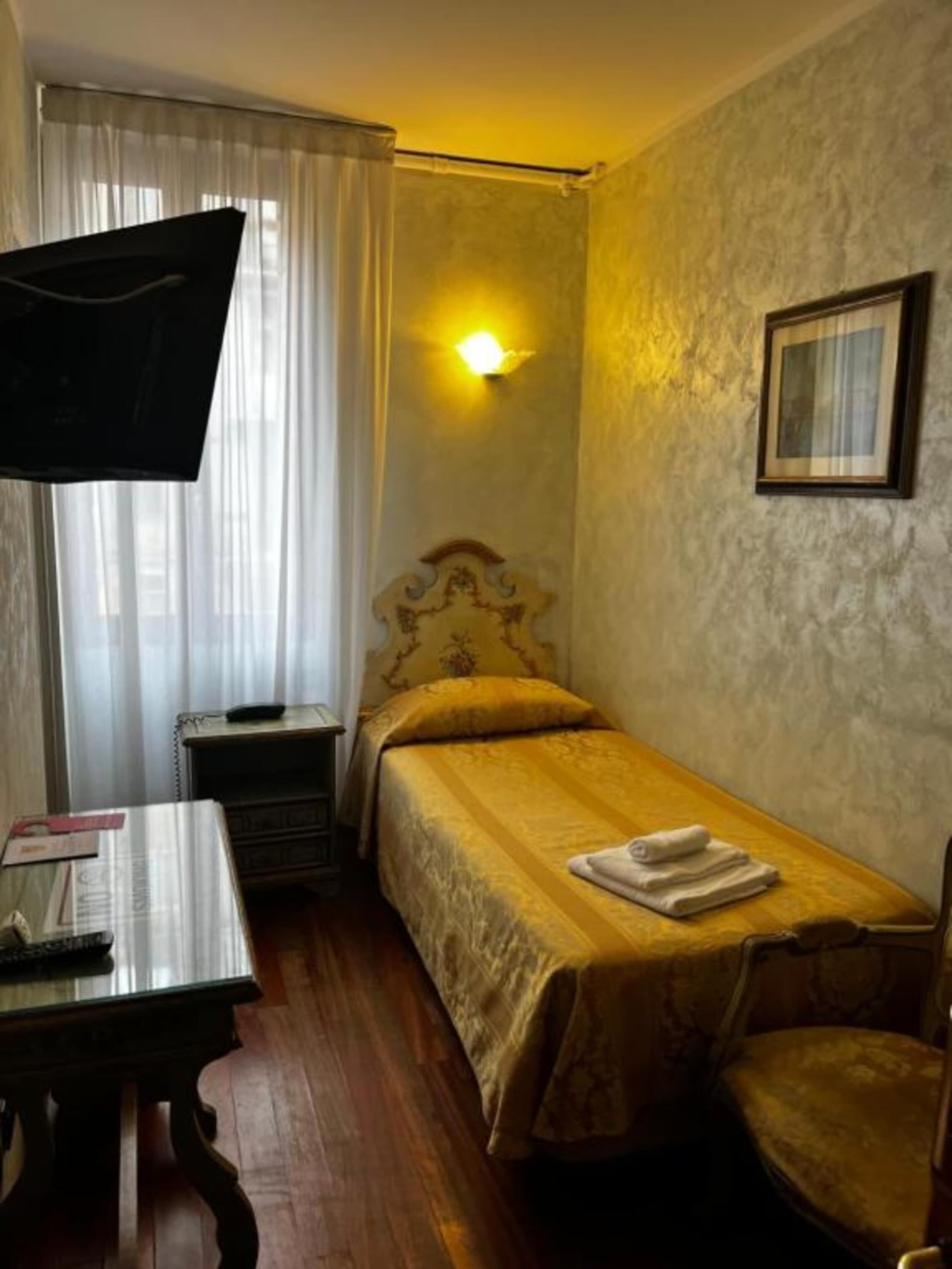 Hotel Malibran, Room