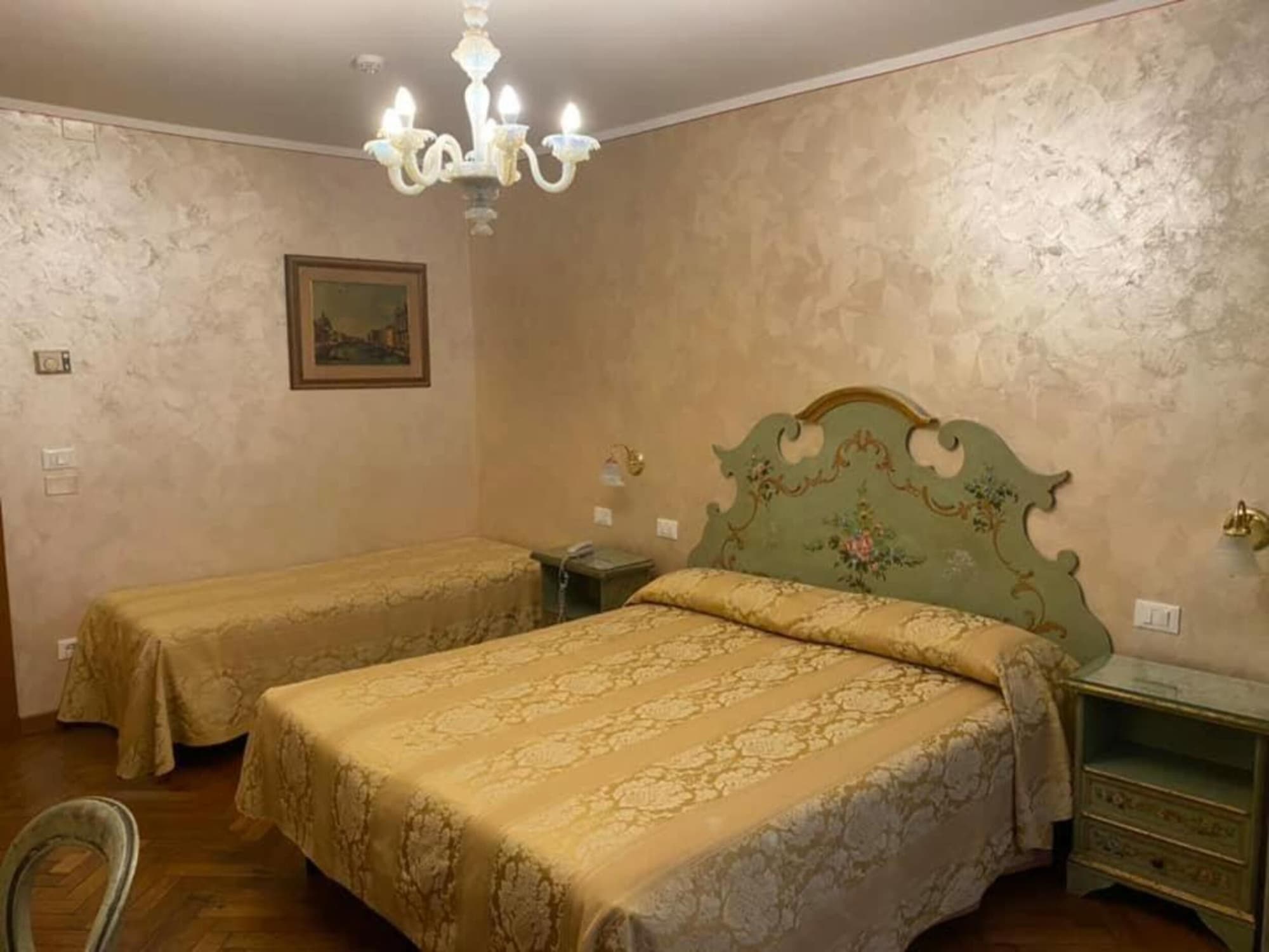 Hotel Malibran, Room