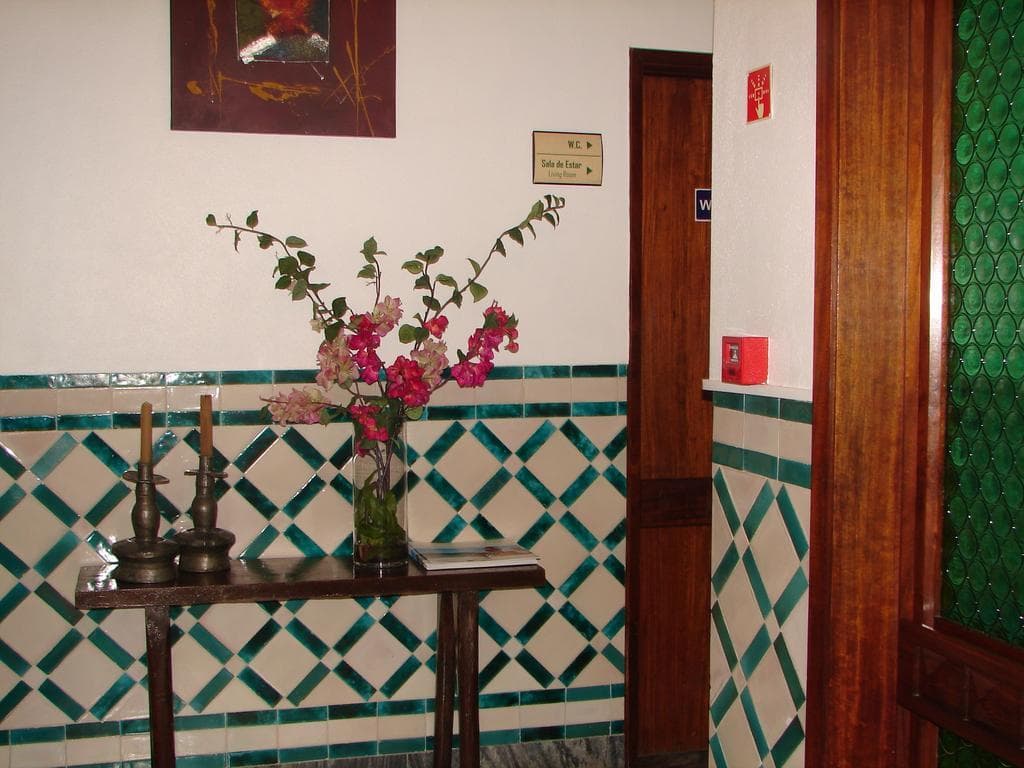 Santa Barbara B&B, General view