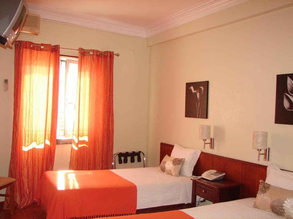 Santa Barbara B&B, General view