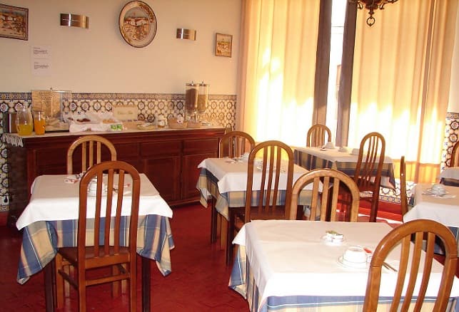 Santa Barbara B&B, General view