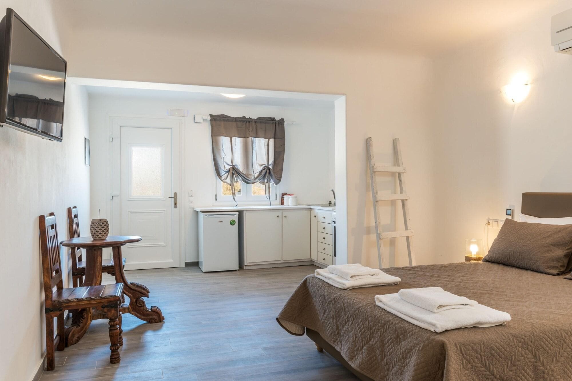 Elenis Village Suites, Room