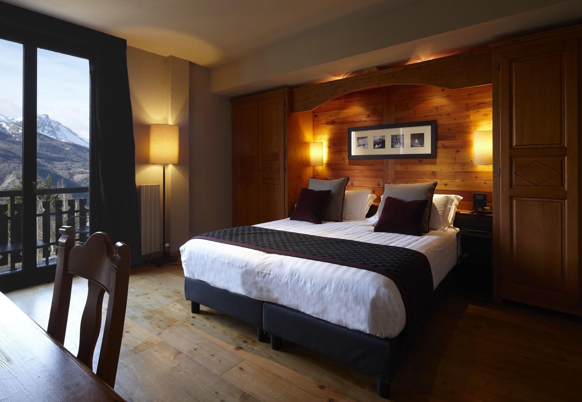 Grand Hotel Besson, Room