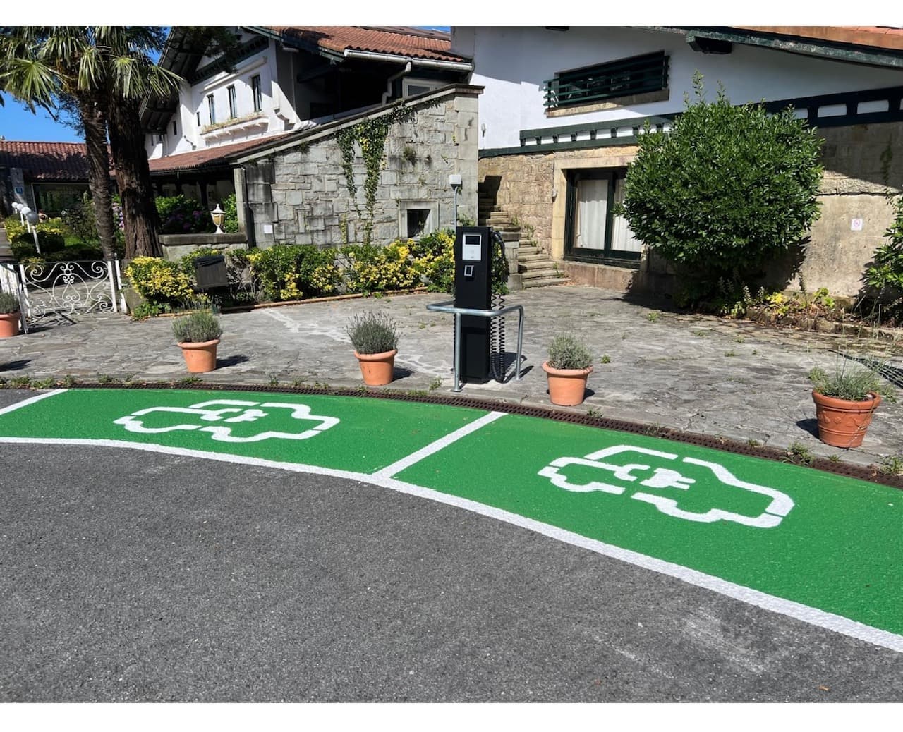 Gudamendi, General view