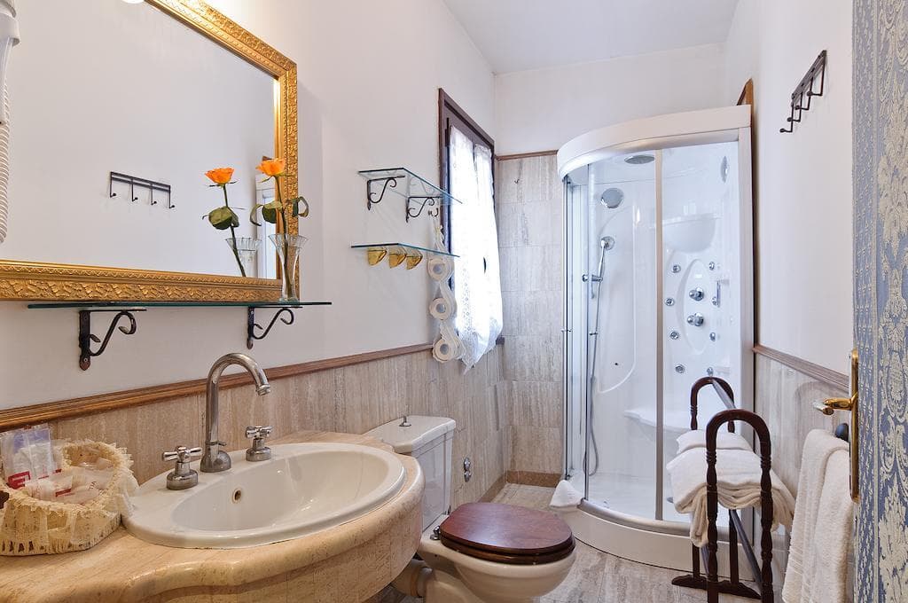 Residenza Antica Roma, Room