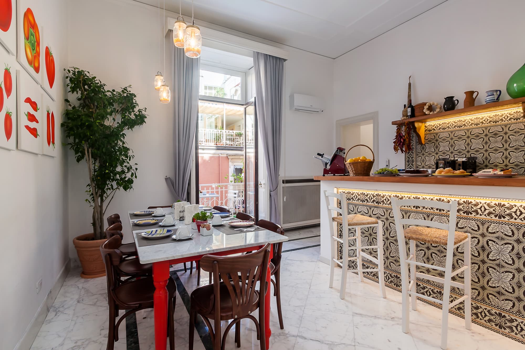 Palazzo Starace, Restaurant