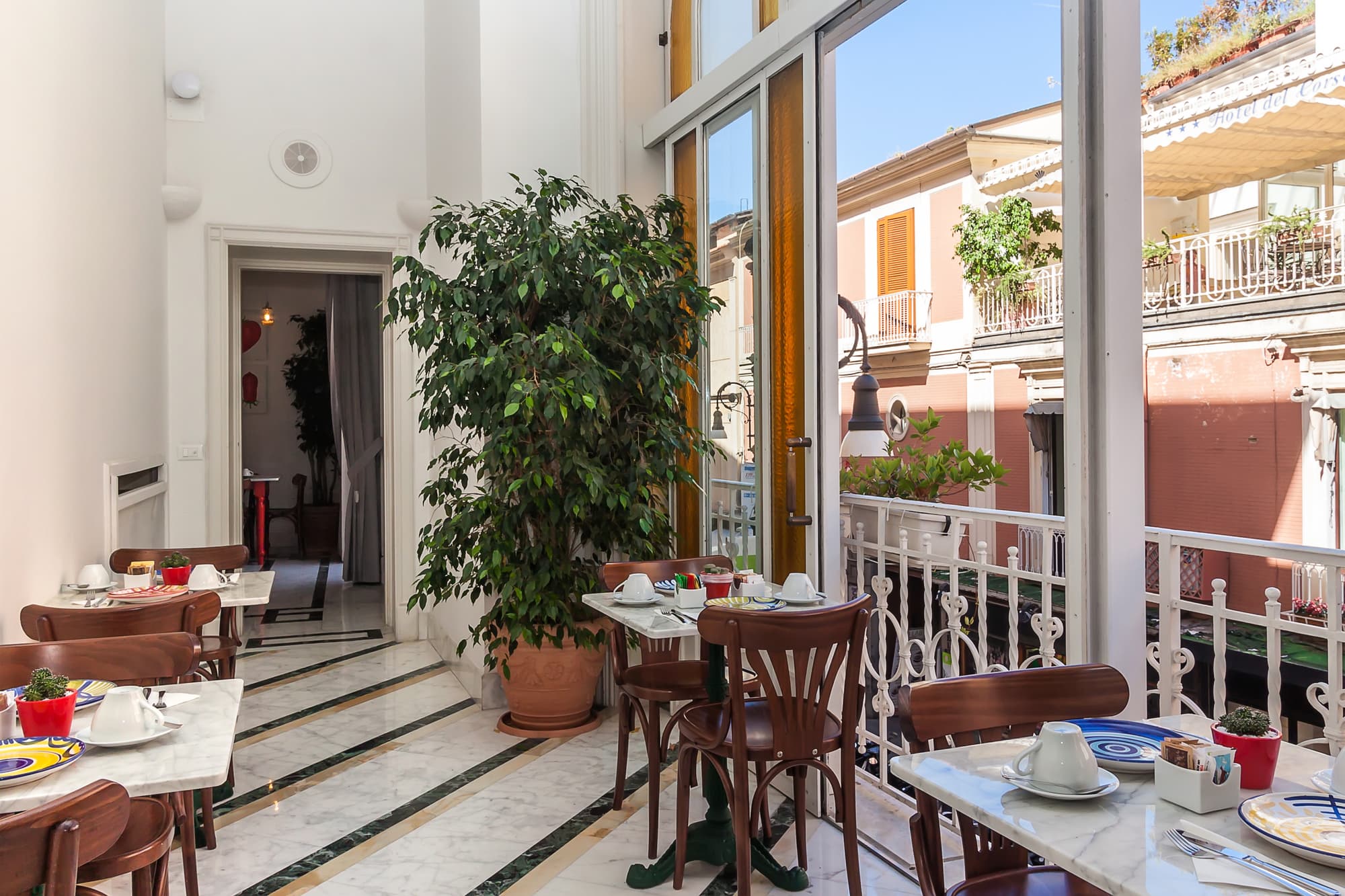 Palazzo Starace, Restaurant