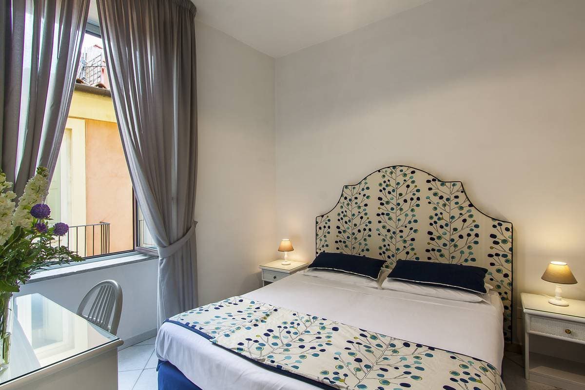 Palazzo Starace, Room