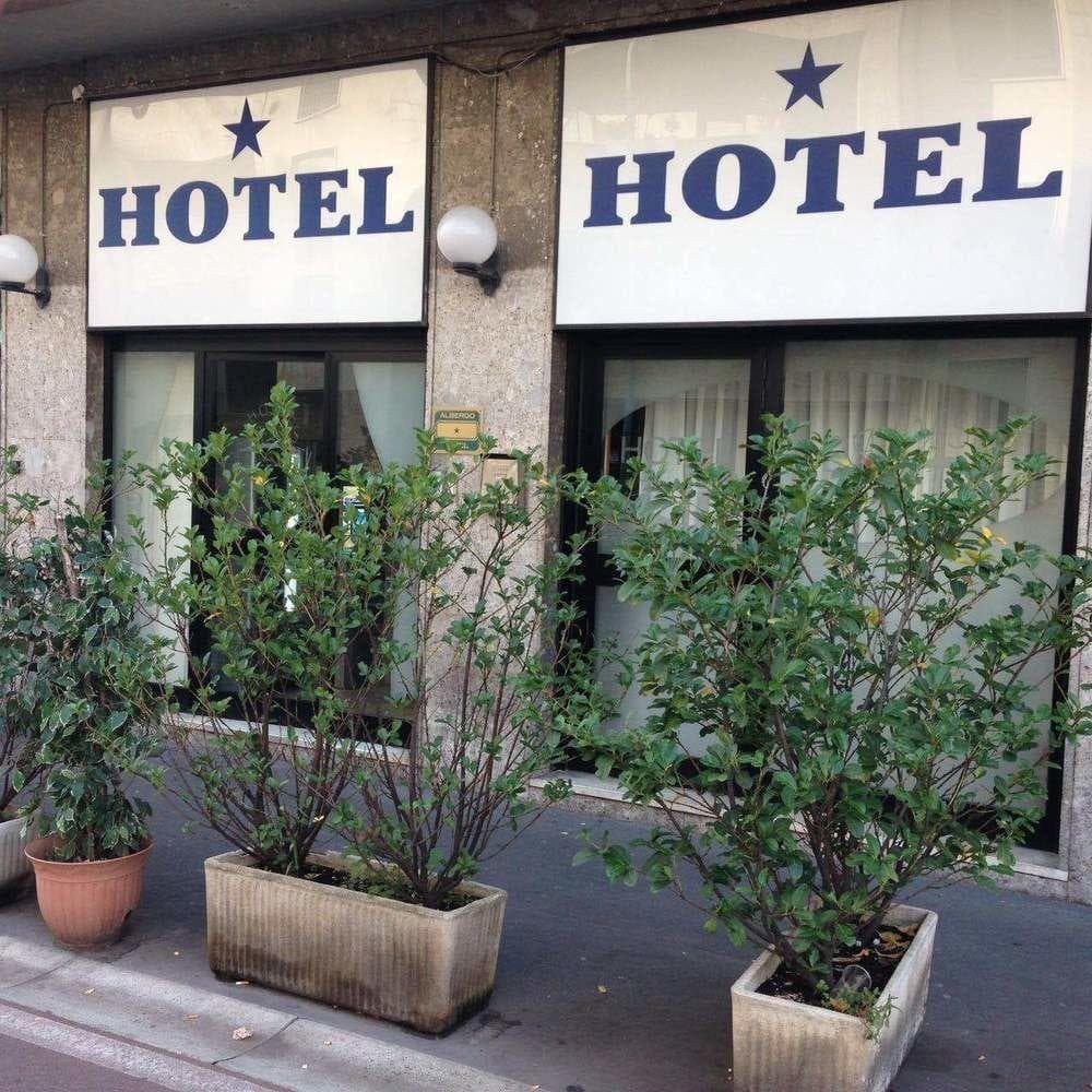 Hotel New Salus, General view