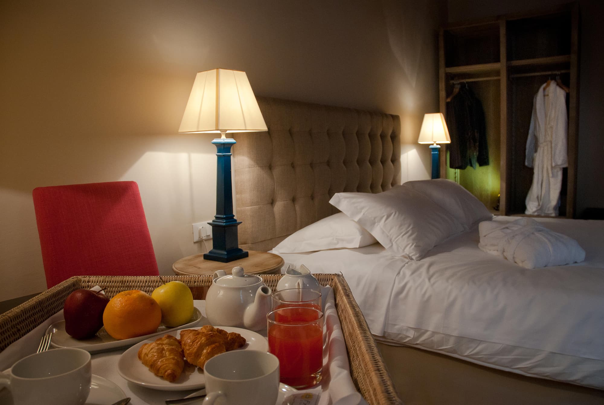 Black 5 Florence Suite, General view