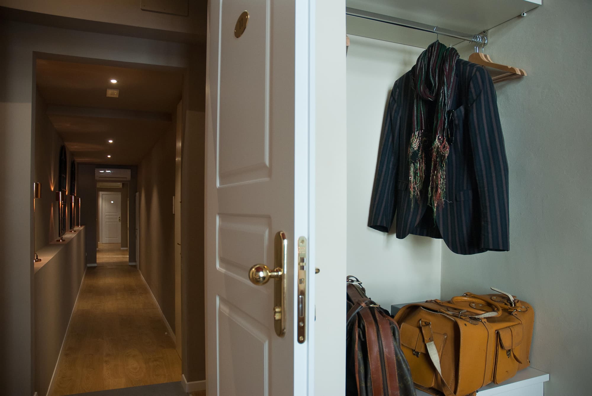 Black 5 Florence Suite, General view