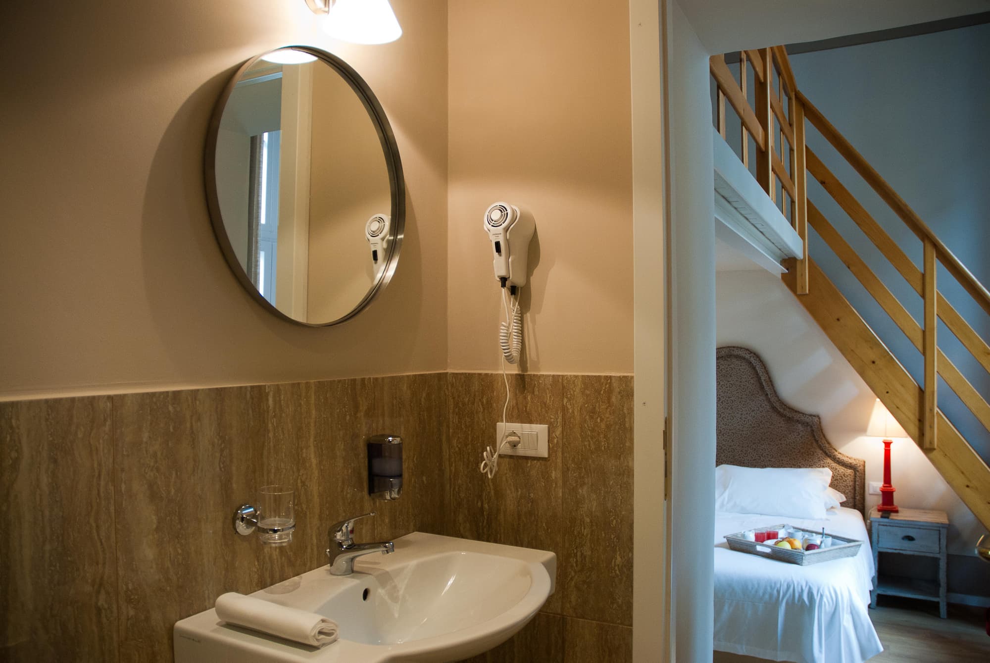 Black 5 Florence Suite, Room