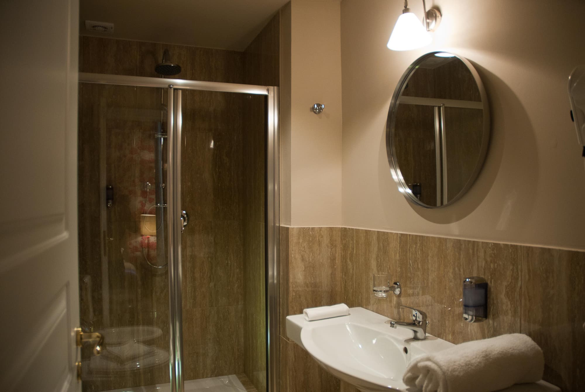 Black 5 Florence Suite, Room