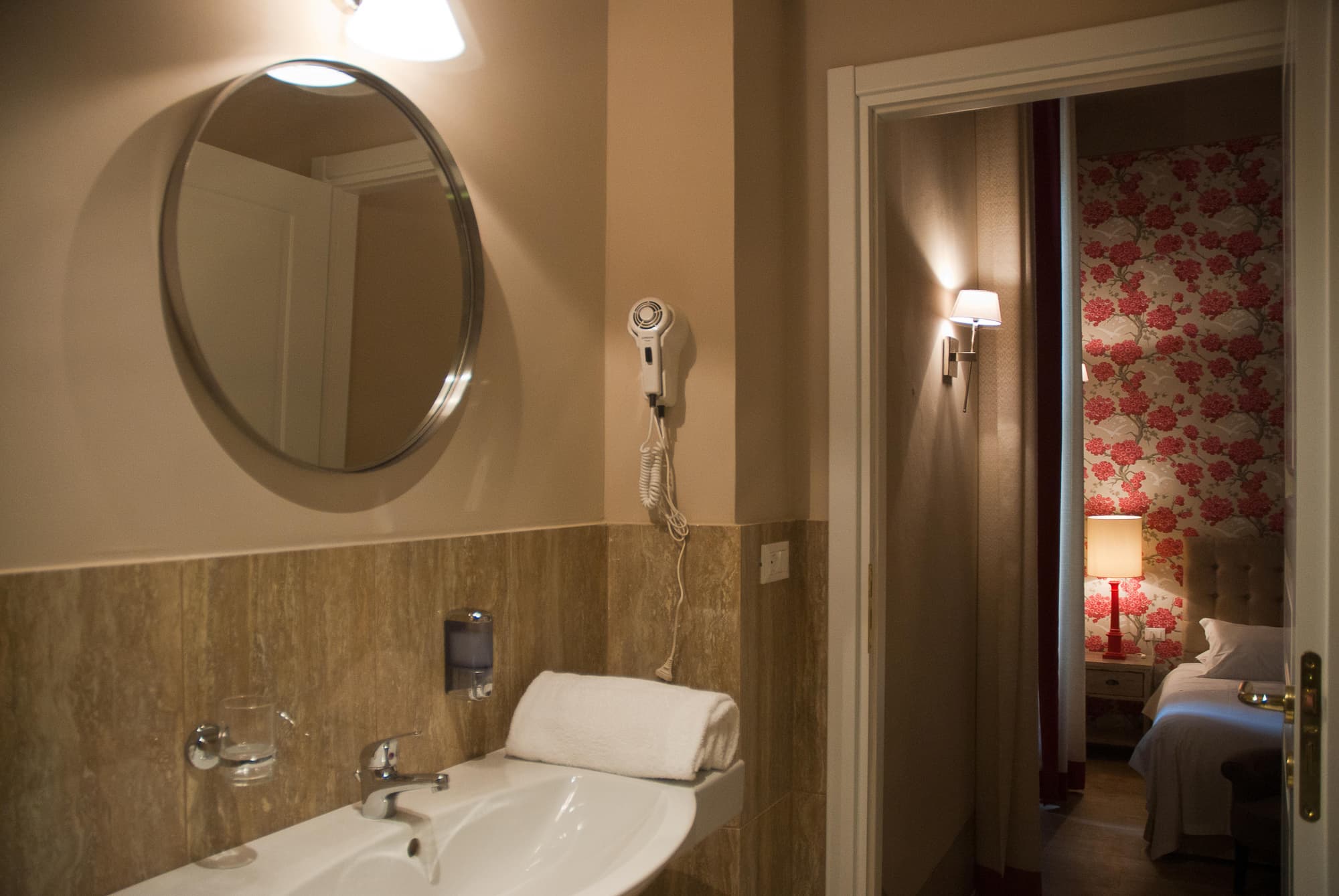 Black 5 Florence Suite, Room