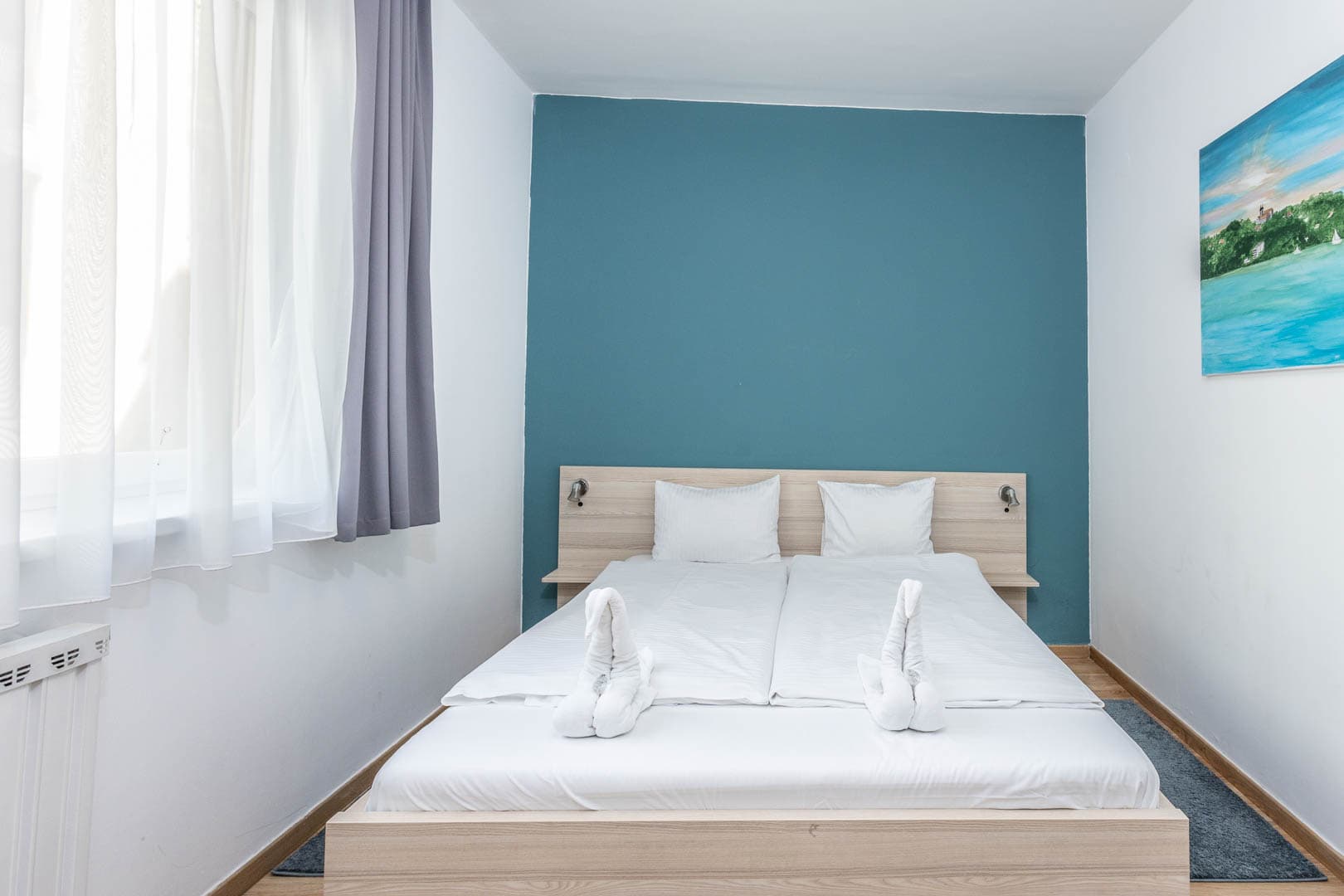 Corvin Plaza Apartments & Suites, Room