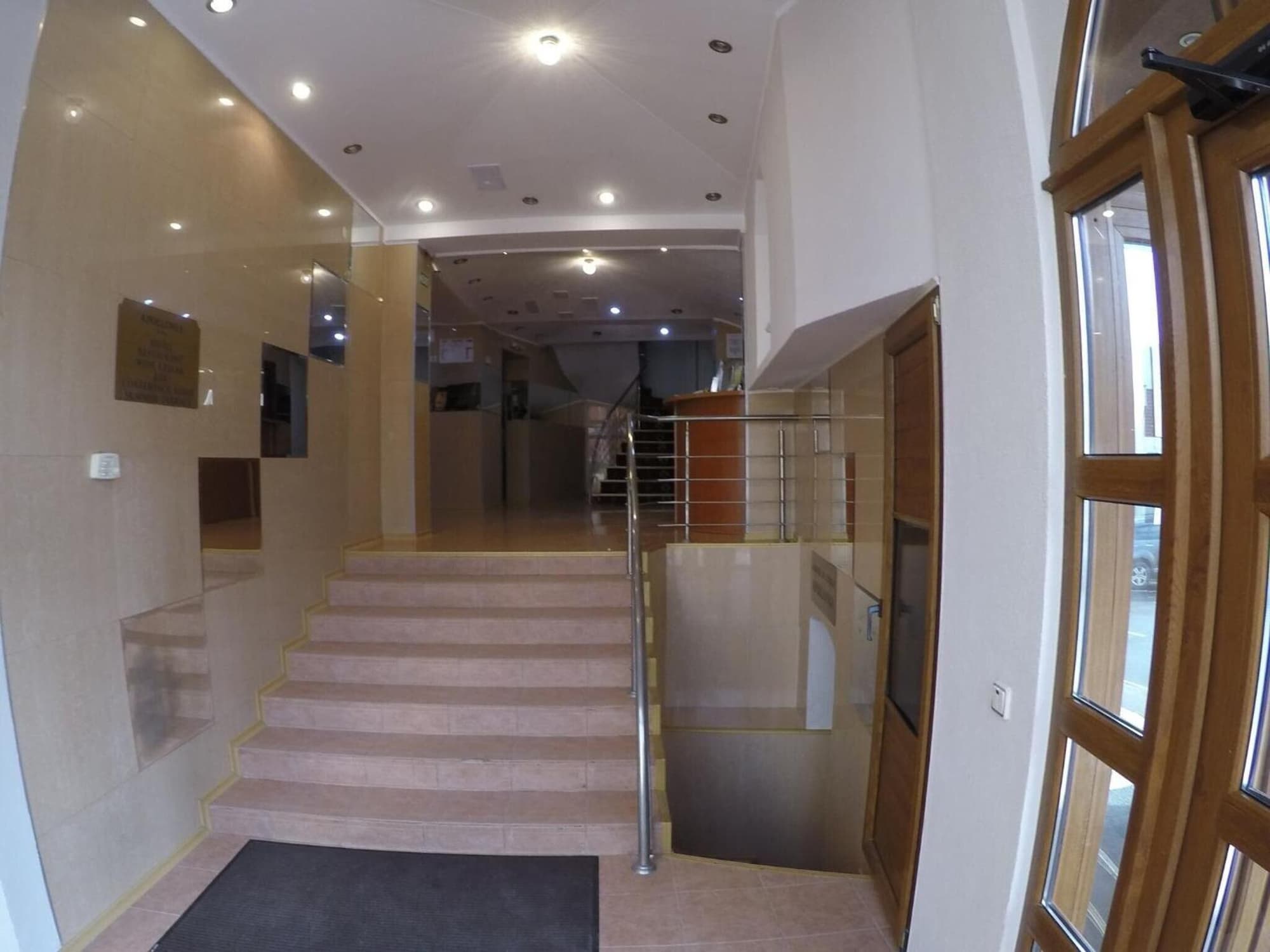 Apollonia Hotel, Lobby