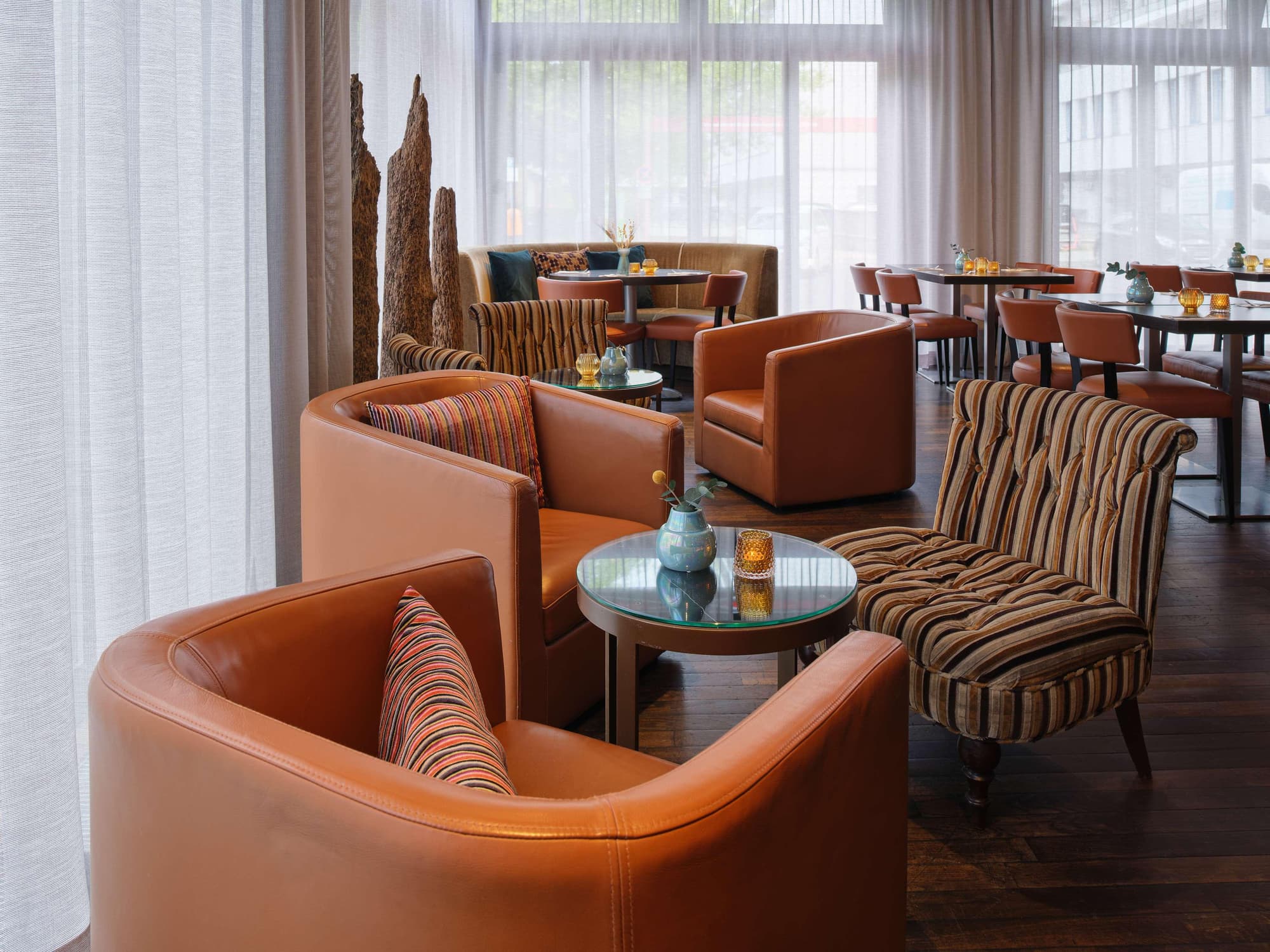 Adina Apartment Hotel Berlin Checkpoint Charlie, Bar