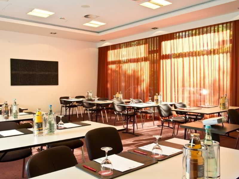 Adina Apartment Hotel Berlin Checkpoint Charlie, Conferences