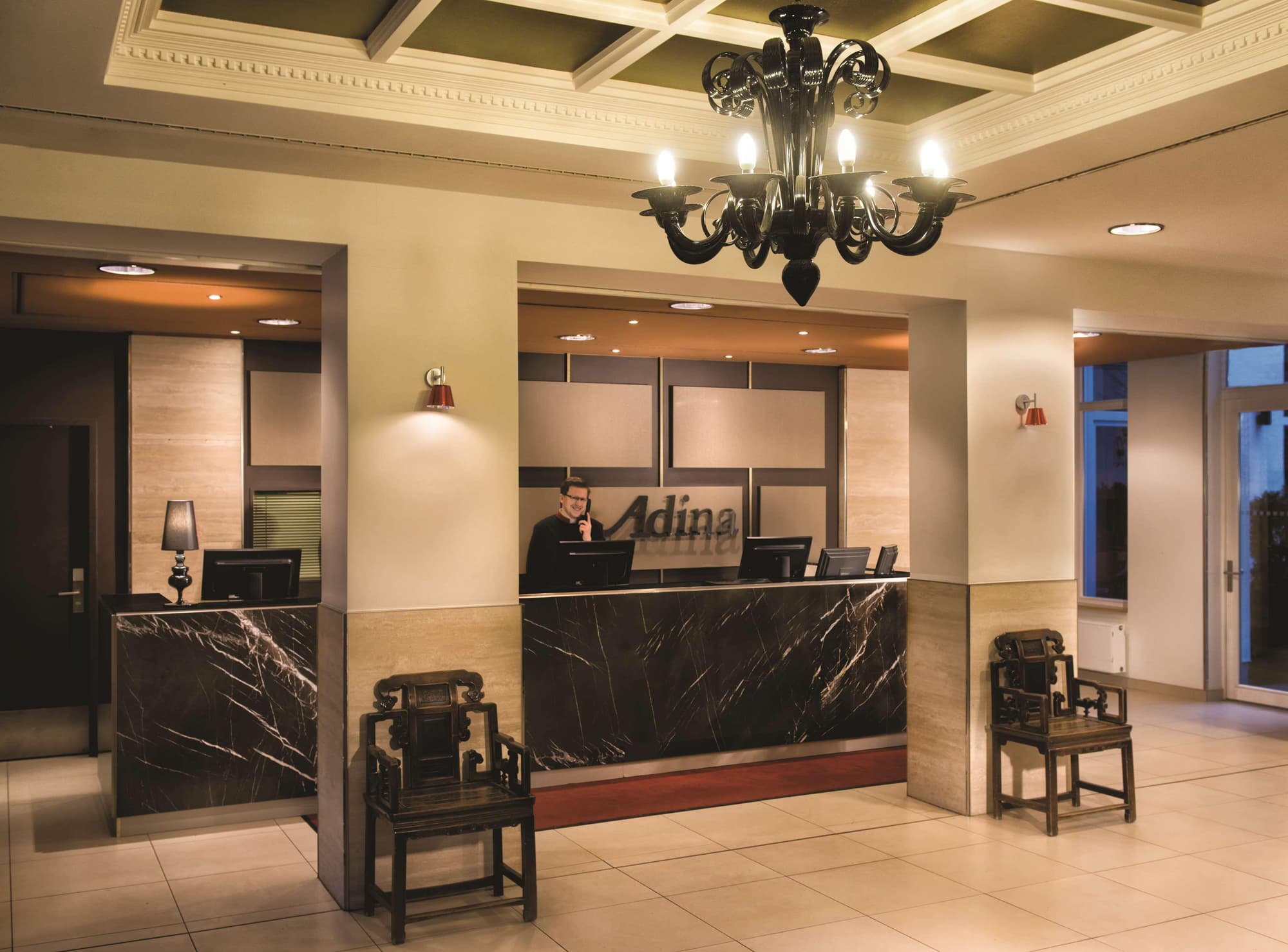 Adina Apartment Hotel Berlin Checkpoint Charlie, Lobby