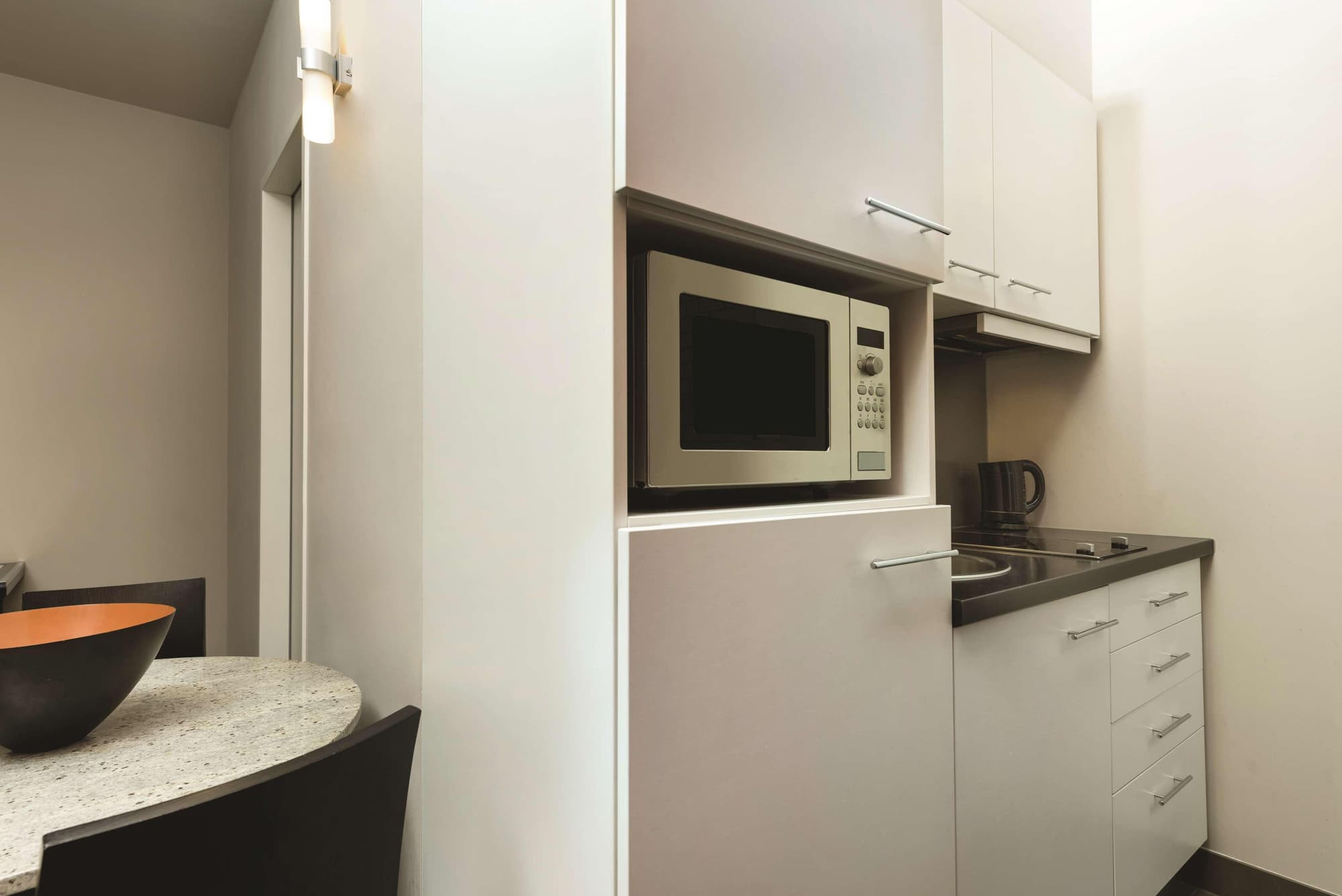 Adina Apartment Hotel Berlin Checkpoint Charlie, Room