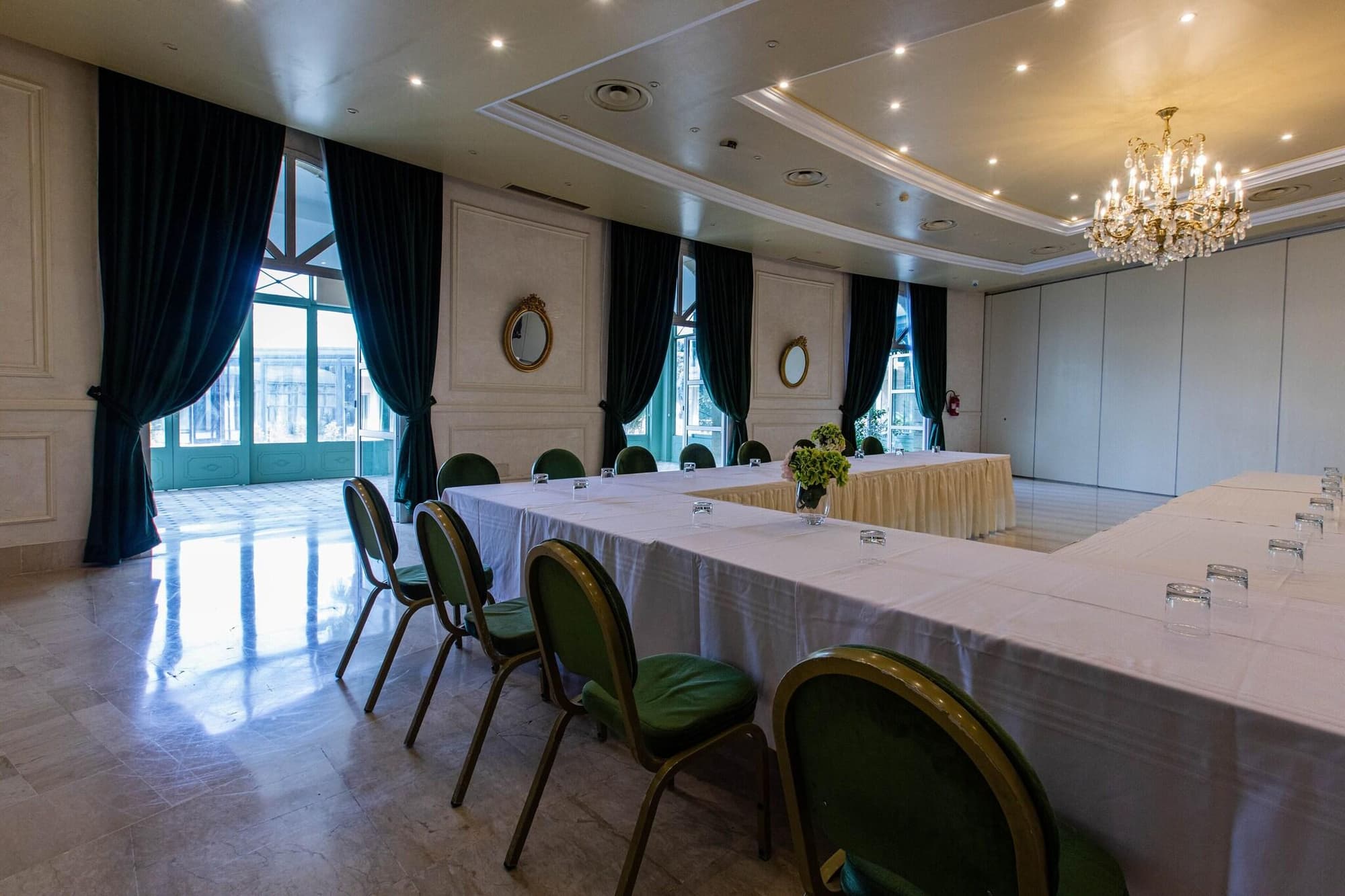 Acropole Tunis, Conferences