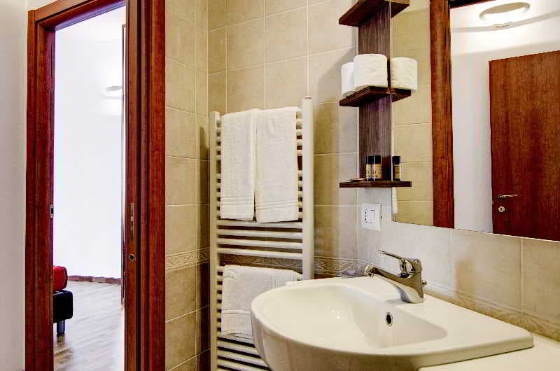 Residence Cenisio, General view