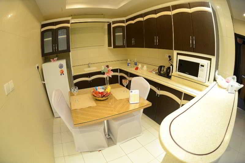 Rose Garden Hotel, Room