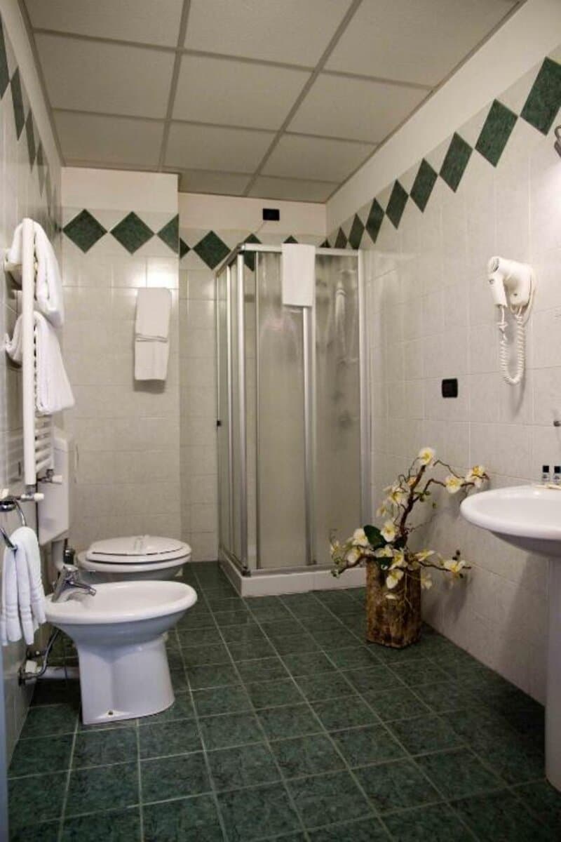 Best Quality Hotel La Darsena, Room