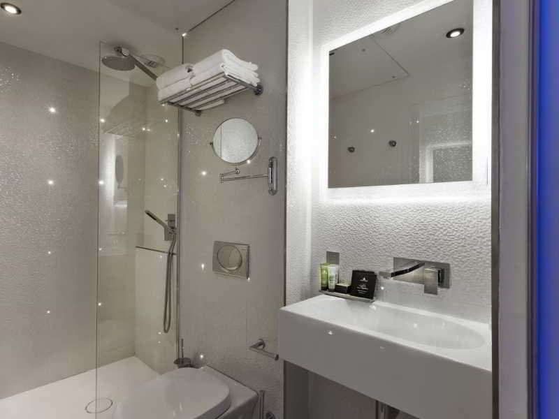 NEW HOTEL REPUBLIQUE, Room